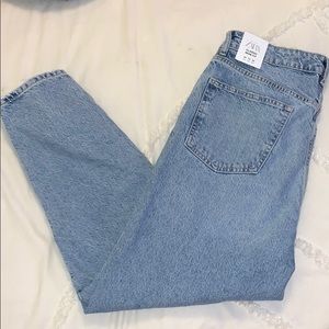 ZARA DISTRESSED MOM JEANS- BRAND NEW